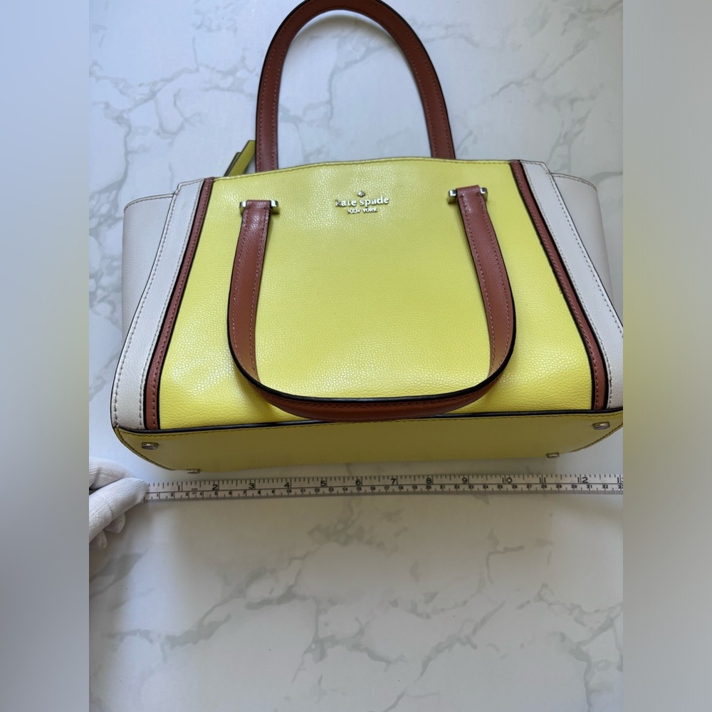 ✨SOLD KATE SPADE New York Small Patterson Drive Geraldine Satchel in Limelight - Picture 15 of 17